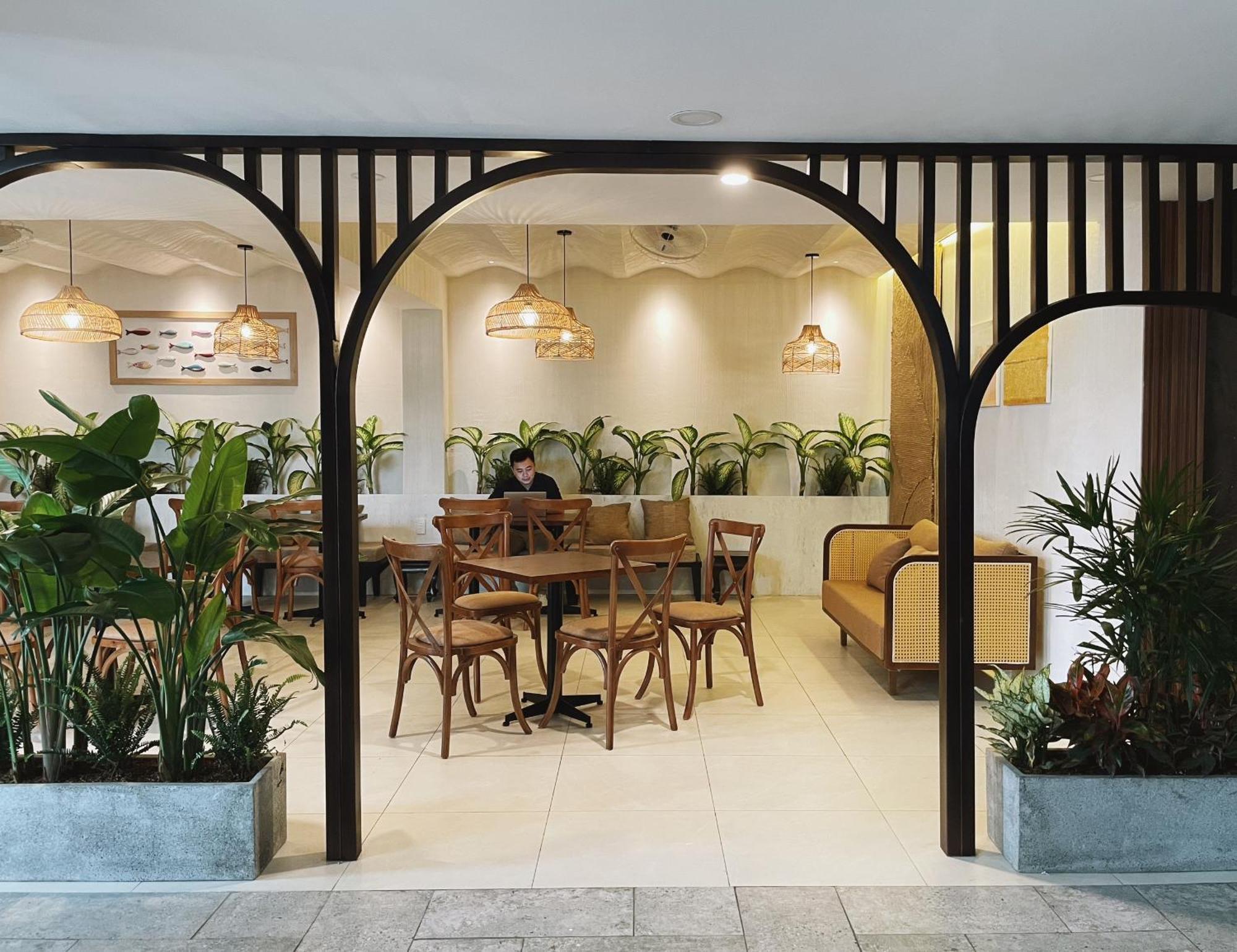 Phuong Nam Hotel An Giang Long Xuyên Exteriör bild